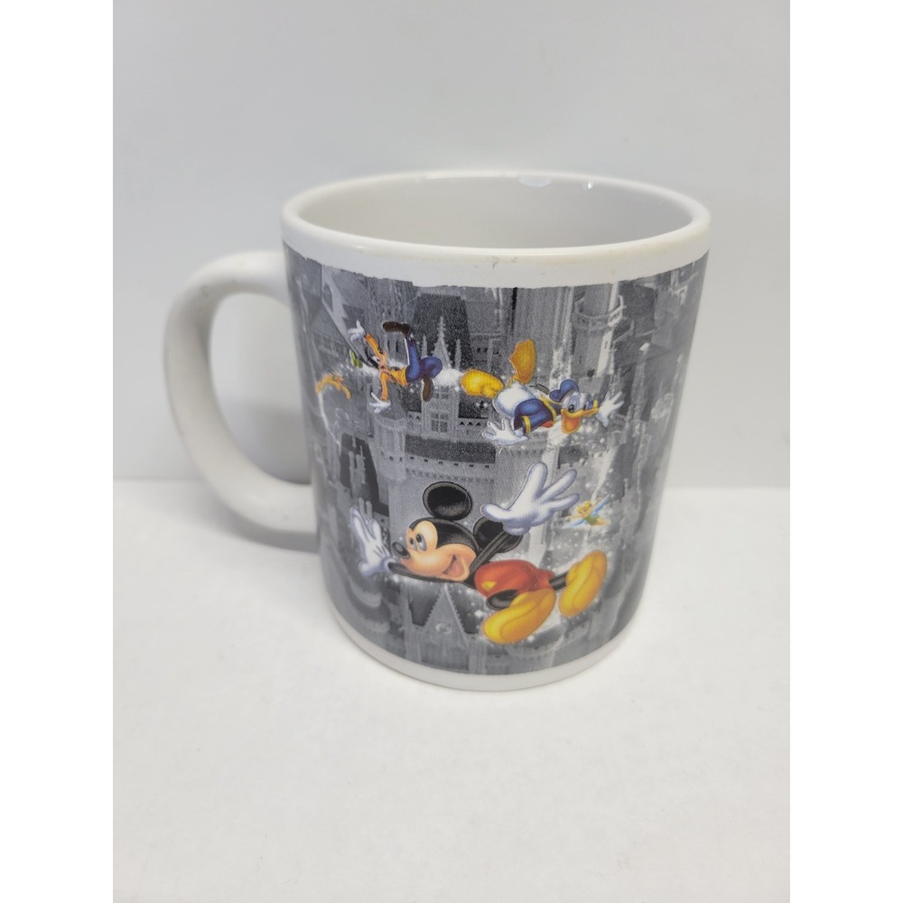 Disney Mickey Mouse Donald Goofy Castle Ceramic Coffee Mug Linyi Silver Phoenix